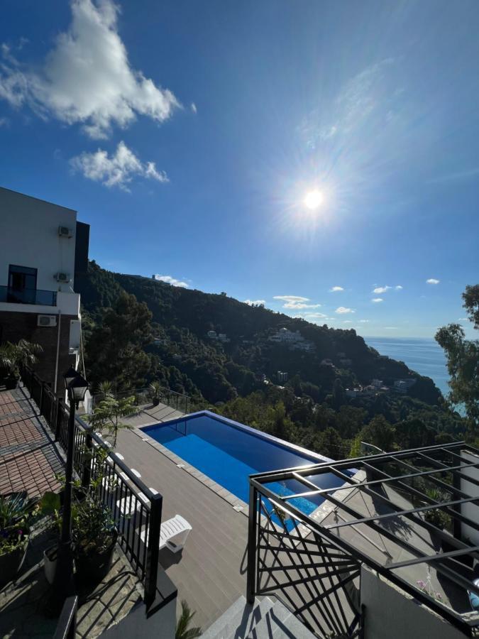 Villa Deluxe Kvariati Eksteriør billede