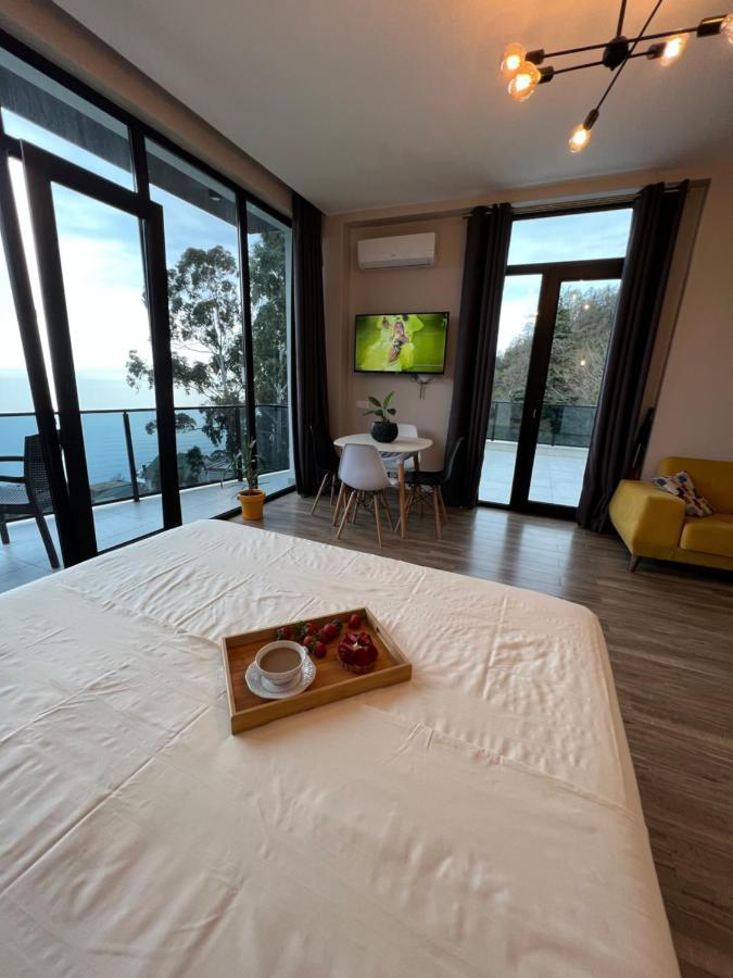 Villa Deluxe Kvariati Eksteriør billede