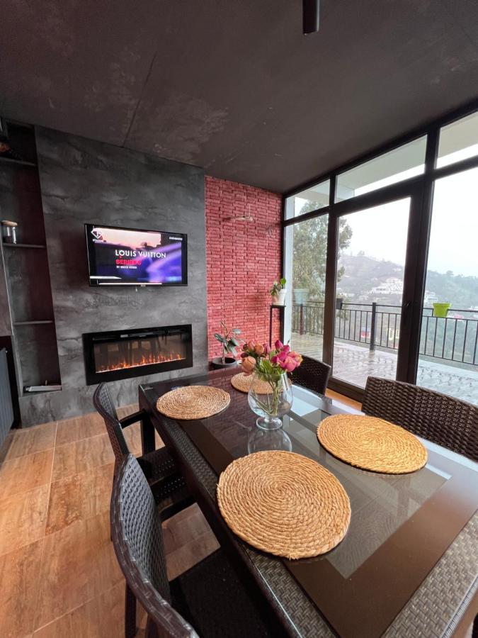 Villa Deluxe Kvariati Eksteriør billede