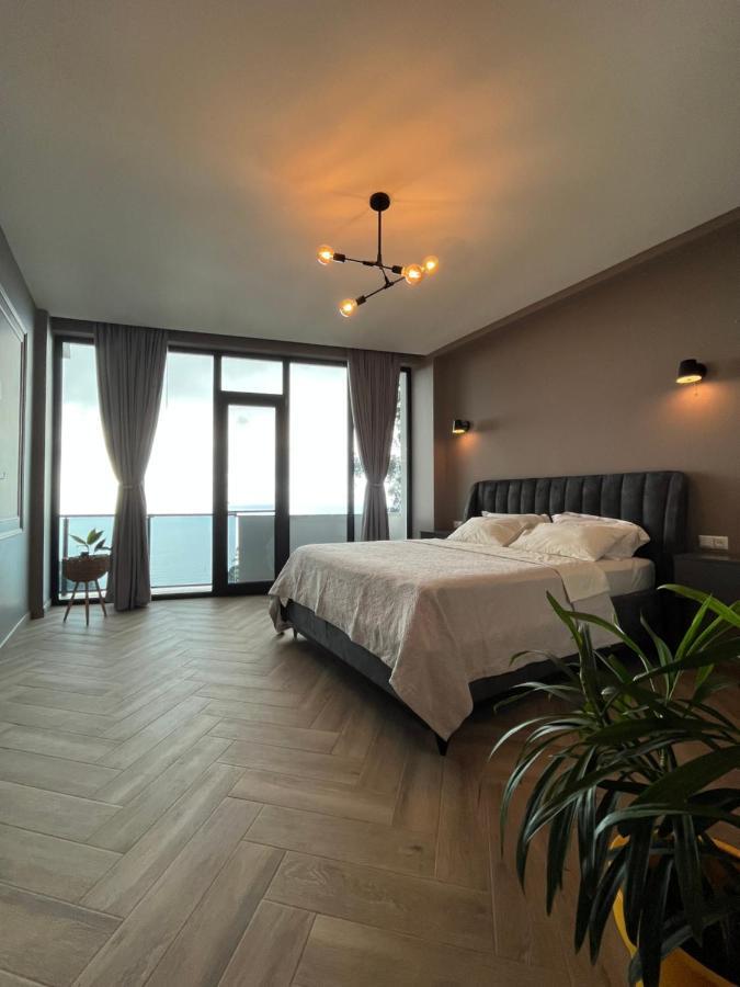 Villa Deluxe Kvariati Eksteriør billede